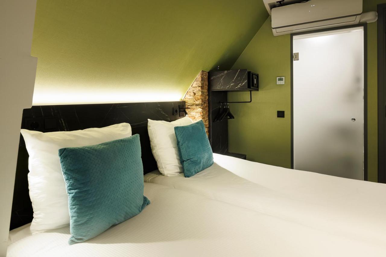 Ciao Papa Hotel Amsterdam Central Station エクステリア 写真