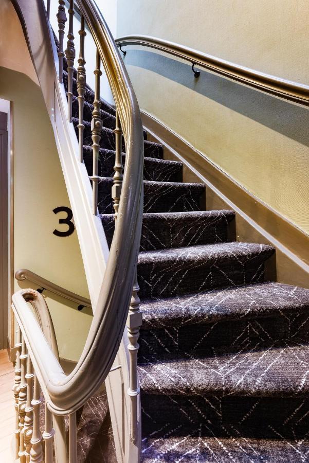 Ciao Papa Hotel Amsterdam Central Station エクステリア 写真